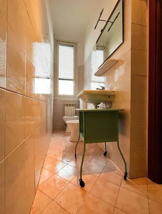 Frank_135 Apartment Milan